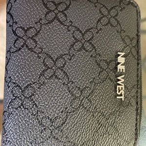 Nine West small wallet like New